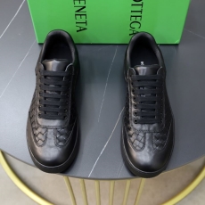 Bottega Veneta Casual Shoes